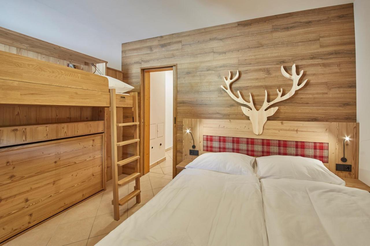 Appartements Hollandia ซาลบาคฮินเทอร์เกลมม์ ภายนอก รูปภาพ